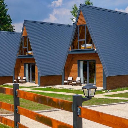 Villas Chardak Žabljak エクステリア 写真