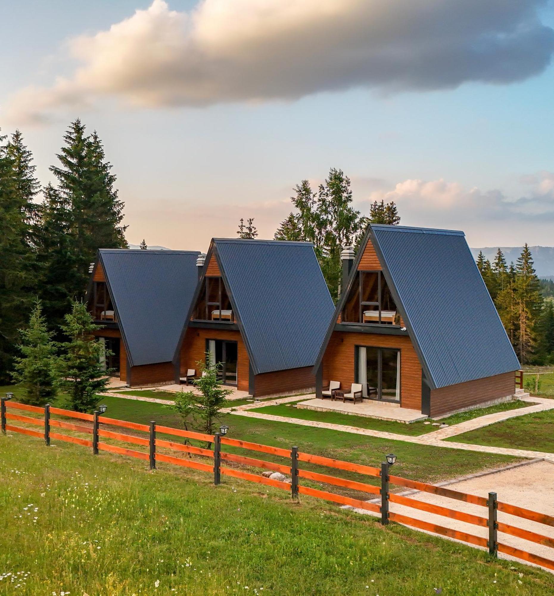 Villas Chardak Žabljak エクステリア 写真